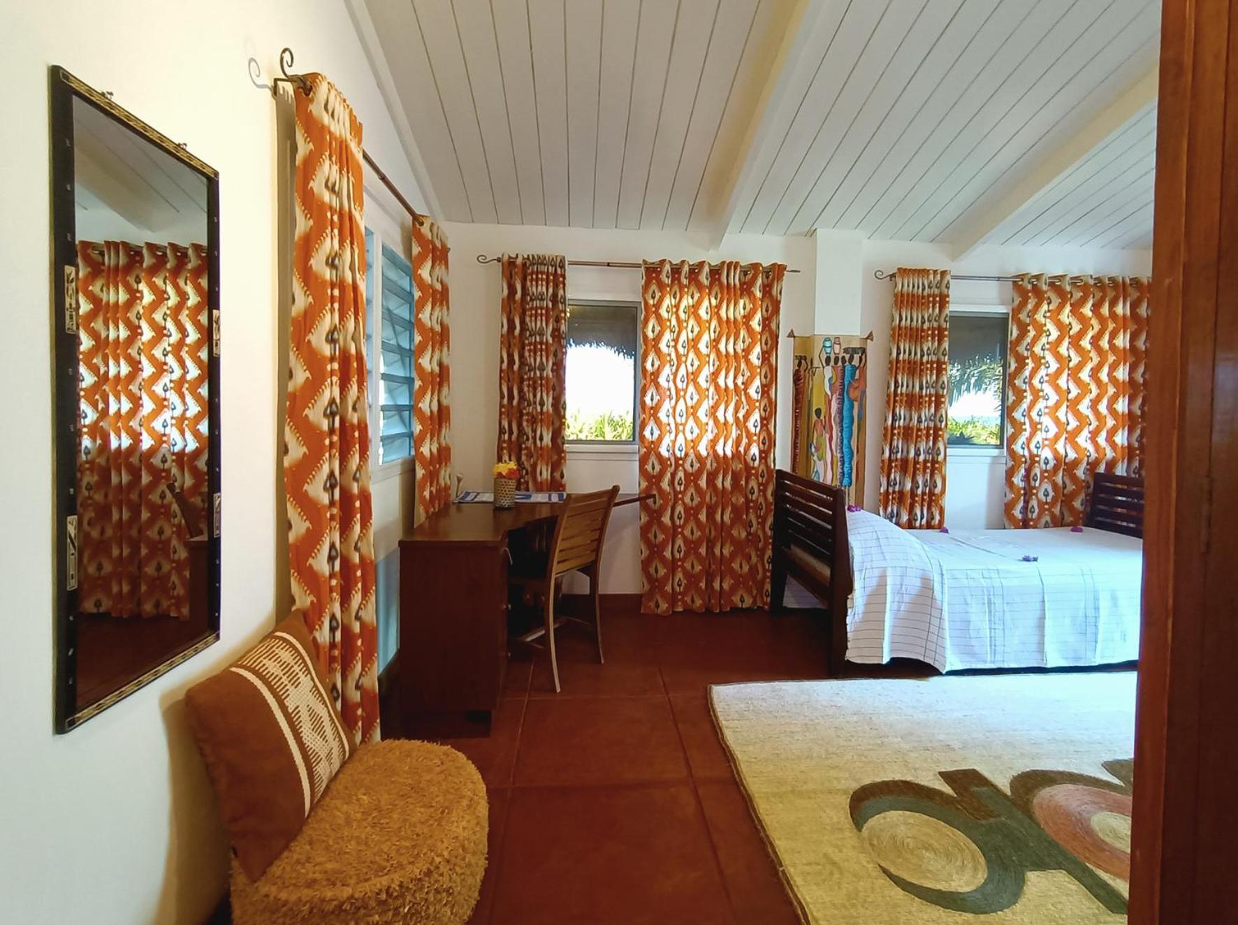 Madirokely House Nosy Be Villa Ambatoloaka  Ngoại thất bức ảnh
